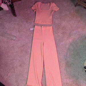 T shirt and pant set